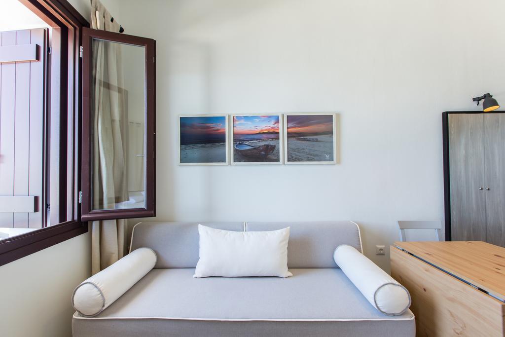 Amalthia Luxury Studios Naxos City Exterior photo