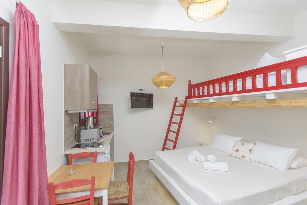 Amalthia Luxury Studios Naxos City Exterior photo