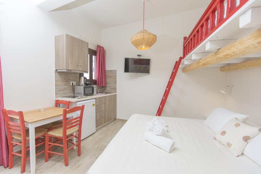 Amalthia Luxury Studios Naxos City Exterior photo