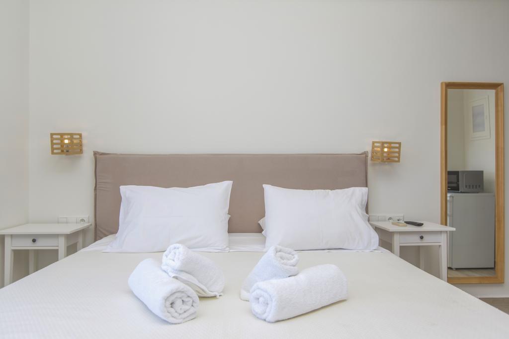 Amalthia Luxury Studios Naxos City Exterior photo