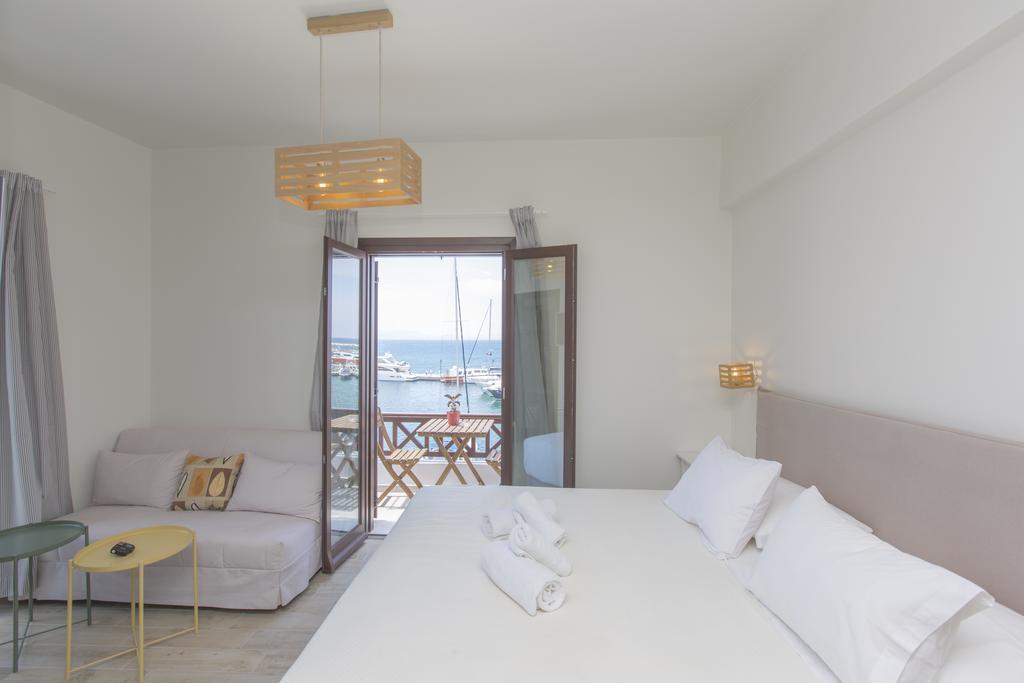 Amalthia Luxury Studios Naxos City Exterior photo