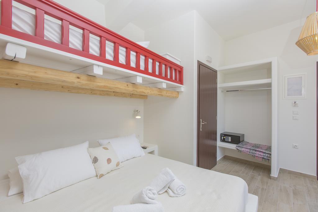 Amalthia Luxury Studios Naxos City Exterior photo